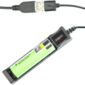 Ładowarka ogniw Li-Ion 18650 21700 do akumulatorów cylindrycznych z USB LED